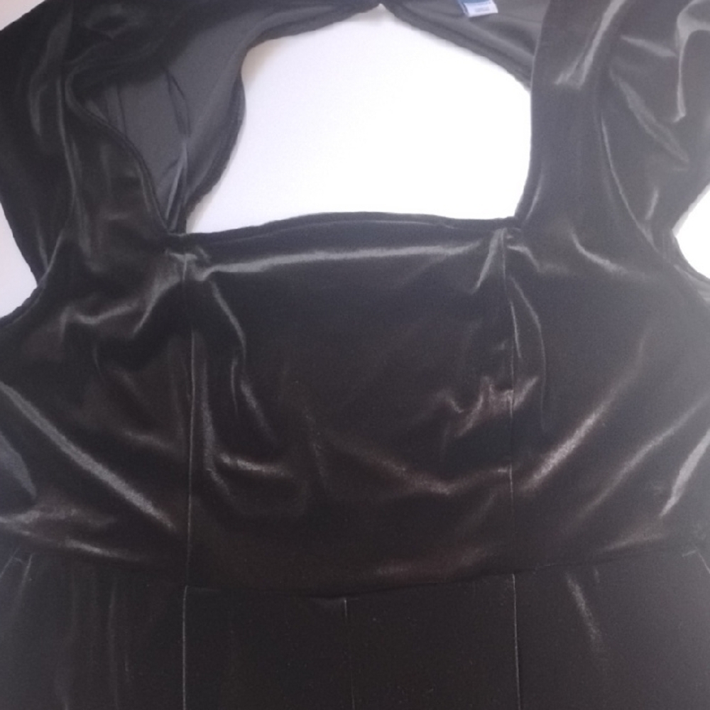 Old Navy Black Short Sleeve Dark Romanric Whimsigoth Velour Wide Leg Jumpsuit - Picture 15 of 16